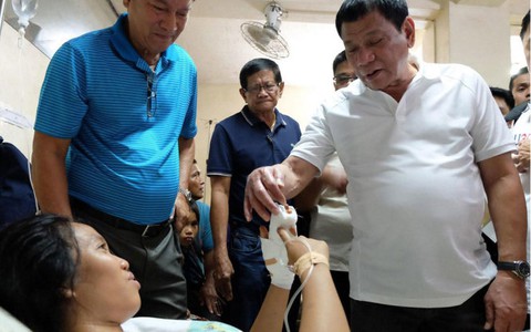 Hai vụ nổ ở Philippines, ít nhất 39 người bị thương