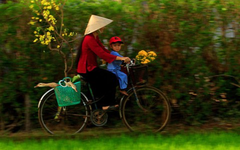 Tết "ăn nhậu", có còn lễ nghĩa không?
