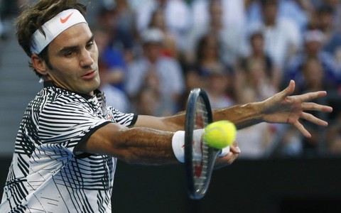 Federer đánh bại Nishikori