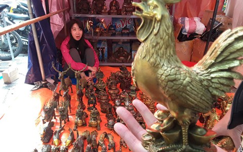 “Gà đồng” 25 triệu, dân chơi sang mua biếu Tết
