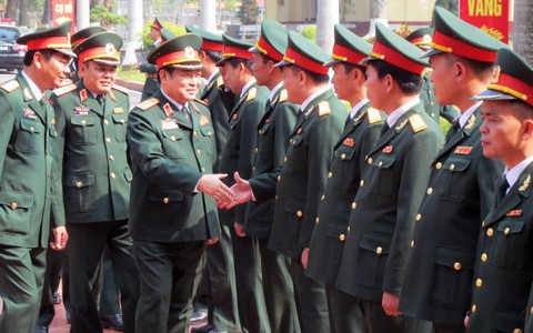 Đại tướng Ngô Xuân Lịch: đón tết nhưng phải sẵn sàng chiến đấu cao