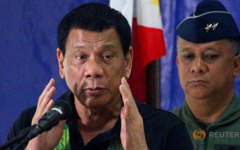 Tổng thống Duterte yêu cầu Mỹ không lưu trữ vũ khí tại Philippines