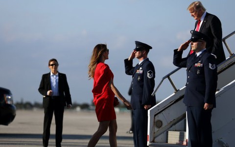 Ông Trump đoàn tụ với vợ dịp cuối tuần 