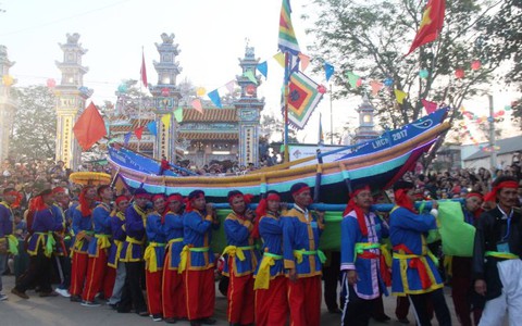 Làng Thai Dương cầu ngư, xuất quân đánh cá vụ Nam