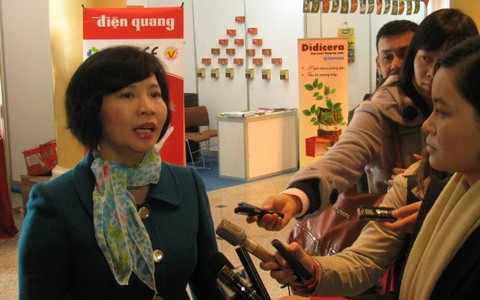 Thứ trưởng Hồ Thị Kim Thoa sở hữu khối tài sản trăm tỉ