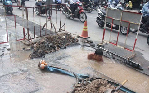 Không để cấp nước “một mình một chợ”