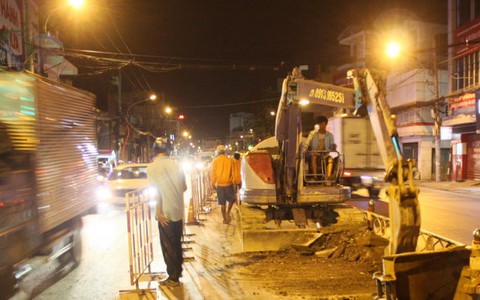 TP.HCM sẽ thay thế 196.000 đèn chiếu sáng dân lập sang đèn Led