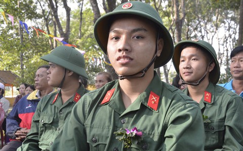 Chiến sĩ trẻ Củ Chi anh hùng: Xếp bút nghiên lên đường nhập ngũ