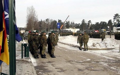 NATO tố Nga tung tin giả chống quân đội Đức