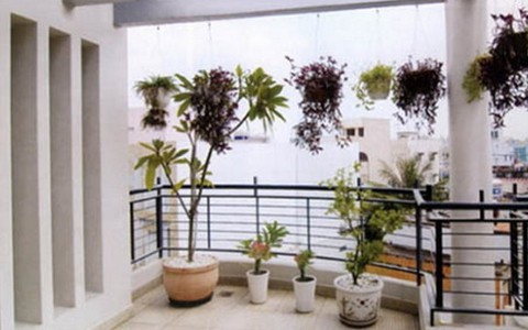 3 kiểu trang trí bancông không nên