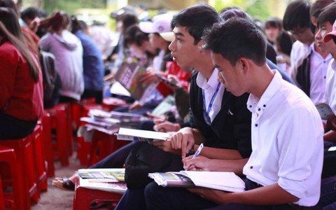 Tư vấn trực tuyến: xét tuyển NV1 ngành kỹ thuật, công nghệ...