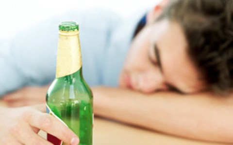 Mùa lễ Tết, lá gan nam giới “mệt” đến mức nào?