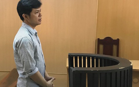 Khai gian 42 tấn nhôm thỏi xuất khẩu, lãnh 3 năm tù