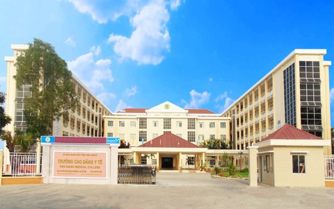 CĐ Y tế Tiền Giang tuyển ngành điều dưỡng, hộ sinh, dược…