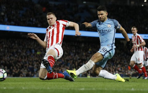 Điểm tin sáng 9-3: M.C hòa thất vọng trước Stoke