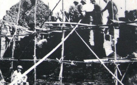 'Hiệp sĩ' Ba Lan trên đất Việt - Kỳ 2: Nguyên tắc Kazik