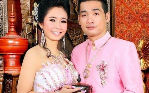Audio 2-4: Chuyện tình “chị - em” vượt biên giới