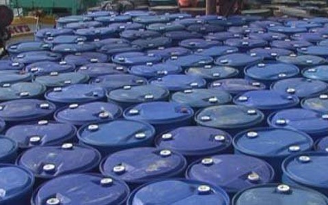 ​Bắt hai tàu chở dầu không rõ nguồn gốc