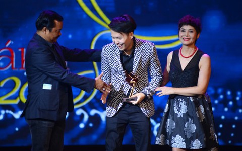 Vĩ thanh cho giải Cánh Diều 2016: Khi diều bay... lệch