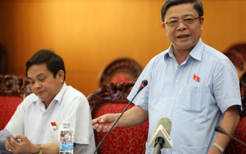 Nên xem xét tư cách đại biểu Quốc hội của ông Võ Kim Cự