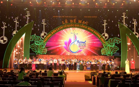 Tiếp lửa “báu vật đất phương Nam”