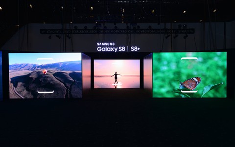 ​Choáng ngợp với đêm ra mắt Galaxy S8/S8+ tại VN