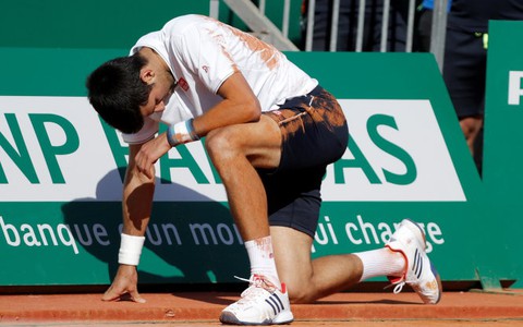 Goffin đánh bại Djokovic ở tứ kết Monte Carlo