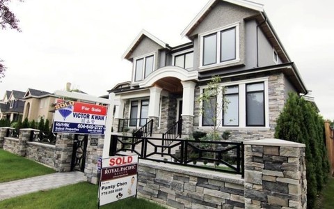 Thêm dấu hiệu nóng trên thị trường nhà đất Canada