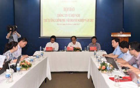 Thủ tướng sẽ đối thoại với doanh nghiệp ngày 17-5