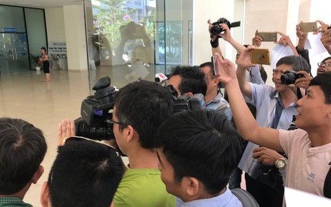 Cấm cửa báo chí dự họp về Sơn Trà