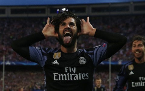 Real Madrid sống bằng những bàn thắng