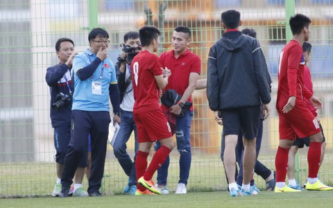 ​Hình ảnh xúc động trong buổi "duyệt quân" cuối cùng của U-20 VN