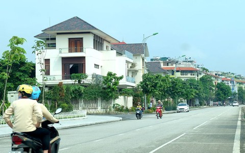 Nếu minh bạch anh với chú sao vui vẻ được?!