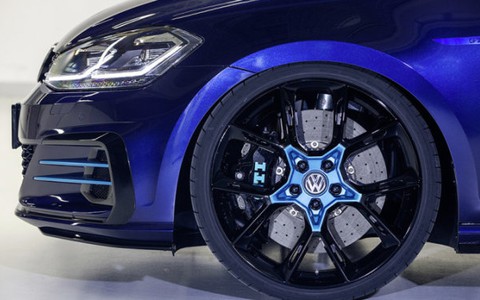 Volkswagen Golf GTI First Decade có gì oách?