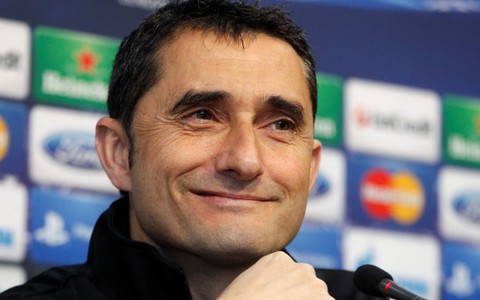 HLV Valverde kí hợp đồng dẫn dắt Barcelona