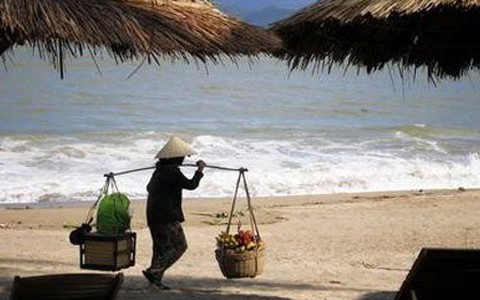 Người già như những mảnh pha lê dễ vỡ, tại sao?