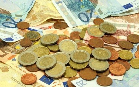 Sự "tiếp sức" của ECB là cần thiết cho đà phục hồi kinh tế Eurozone