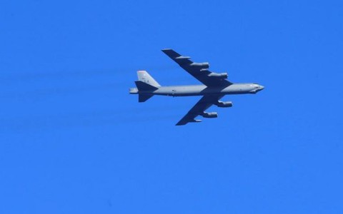 Nga điều tiêm kích chặn B-52 của Mỹ