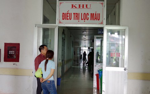 Dựng lại hiện trường sự cố chạy thận tại Hoà Bình