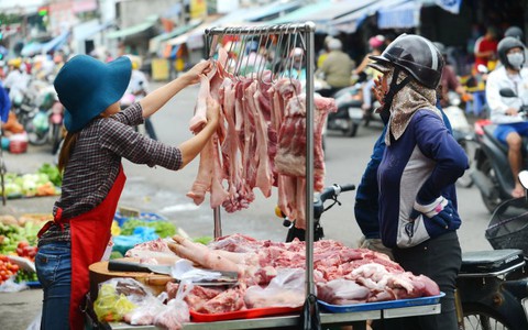 Bán thịt heo không rõ nguồn gốc sẽ bị công bố trên báo, đài