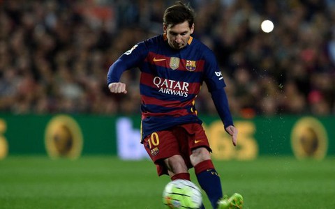 Mặc áo Barca cũng bị tù đến 15 năm