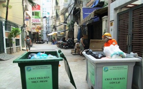 Năm 2017, TP.HCM tập trung tuyên truyền phân loại rác tại nguồn