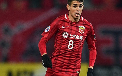 Oscar chơi xấu, cầu thủ Guangzhou R&F và Shanghai SIPG đánh nhau