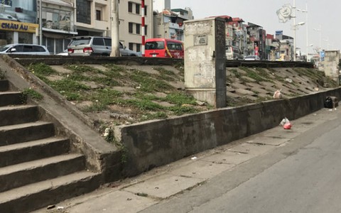 Hà Nội chi hơn 300 tỷ đồng hạ cốt đê, xây cầu vượt