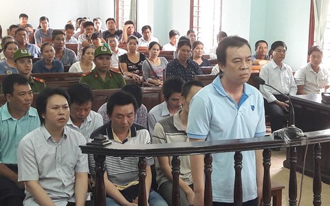 Vụ 'bảo kê' 4 tỉ: Nguyên đội trưởng thanh tra giao thông không nhận tội