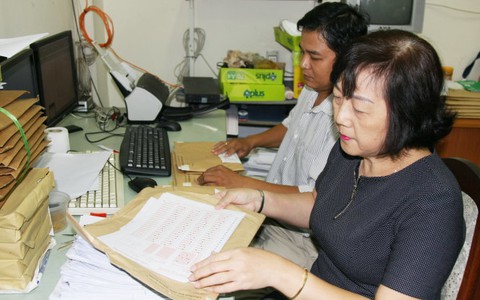 Bí mật thi trắc nghiệm: Những sự cố đáng nhớ