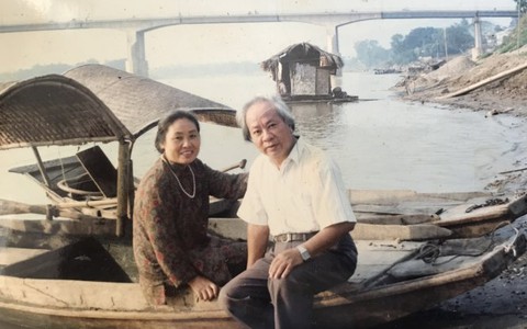 Lấy thân mình tiêm khuẩn phong làm thí nghiệm