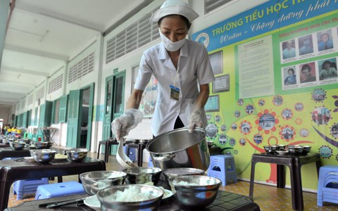 Cân bằng dinh dưỡng cho học sinh tiểu học