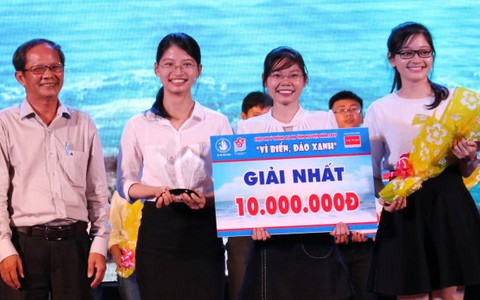 Góp sức với biển đảo