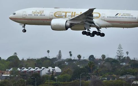 Mỹ dỡ lệnh cấm thiết bị điện tử trên các chuyến bay của hãng Etihad